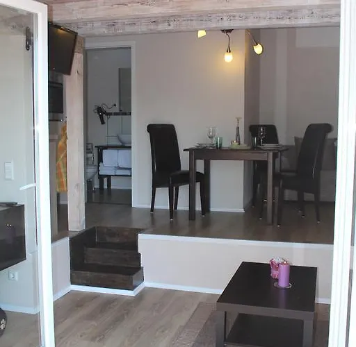 In Den Wiesen * أورانينبورغ